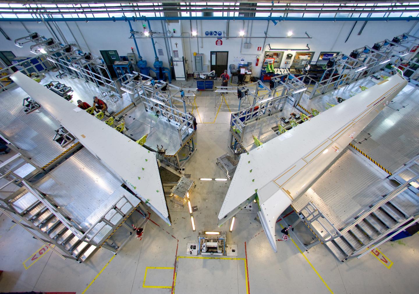 Aerostructures For Boeing 787 Leonardo Aerospace Defence And Security